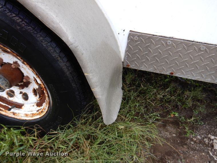 image for item KY9665 2010 H&H  enclosed cargo trailer