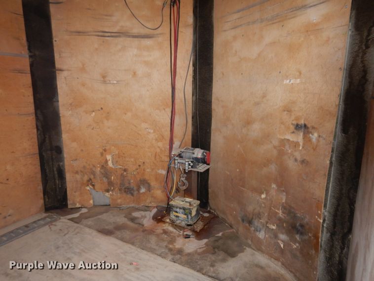 image for item KY9665 2010 H&H  enclosed cargo trailer