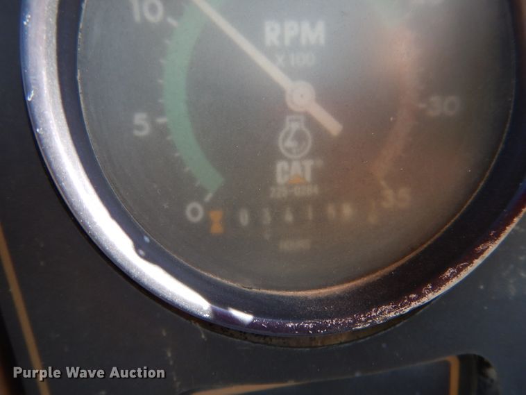 image for item DA5479 1998 Caterpillar 613C  elevating scraper