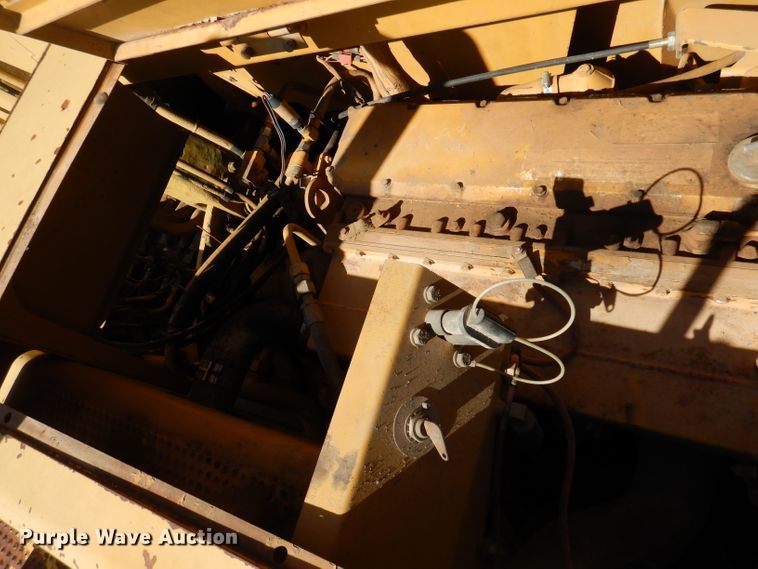 image for item DA5479 1998 Caterpillar 613C  elevating scraper