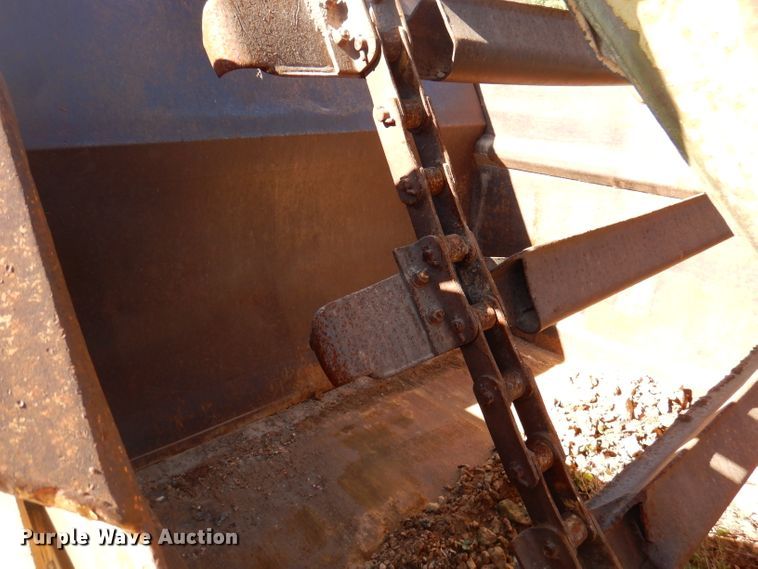 image for item DA5479 1998 Caterpillar 613C  elevating scraper