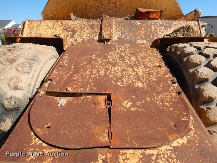 image for item DA5479 1998 Caterpillar 613C  elevating scraper