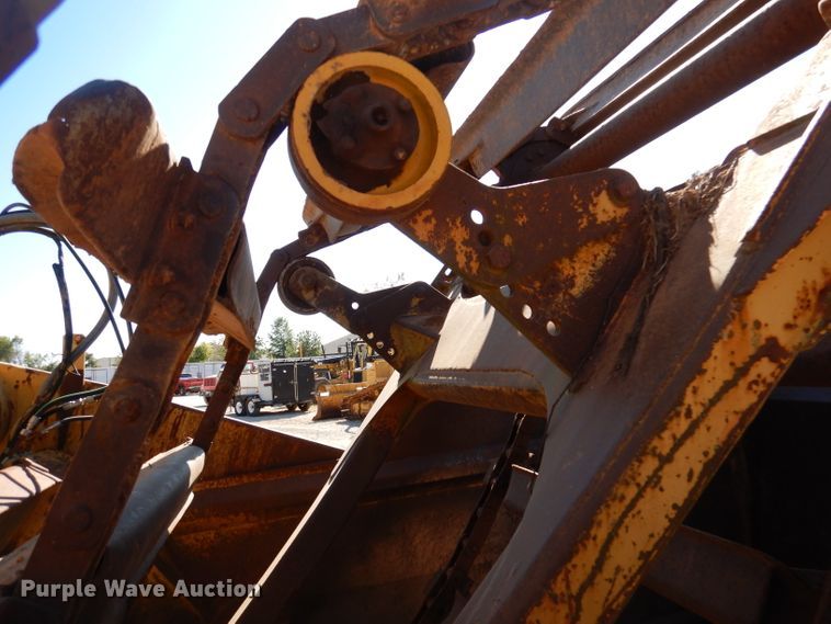 image for item DA5479 1998 Caterpillar 613C  elevating scraper