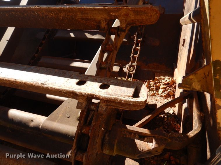 image for item DA5479 1998 Caterpillar 613C  elevating scraper