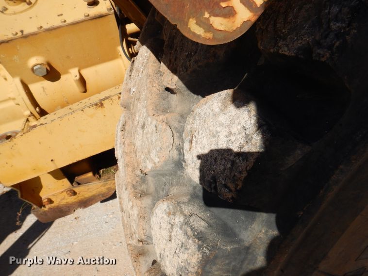 image for item DA5479 1998 Caterpillar 613C  elevating scraper