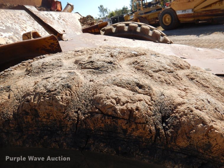 image for item DA5479 1998 Caterpillar 613C  elevating scraper