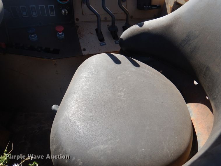 image for item DA5480 1999 Caterpillar 613C  elevating scraper