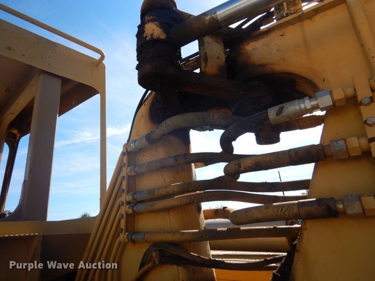 image for item DA5480 1999 Caterpillar 613C  elevating scraper