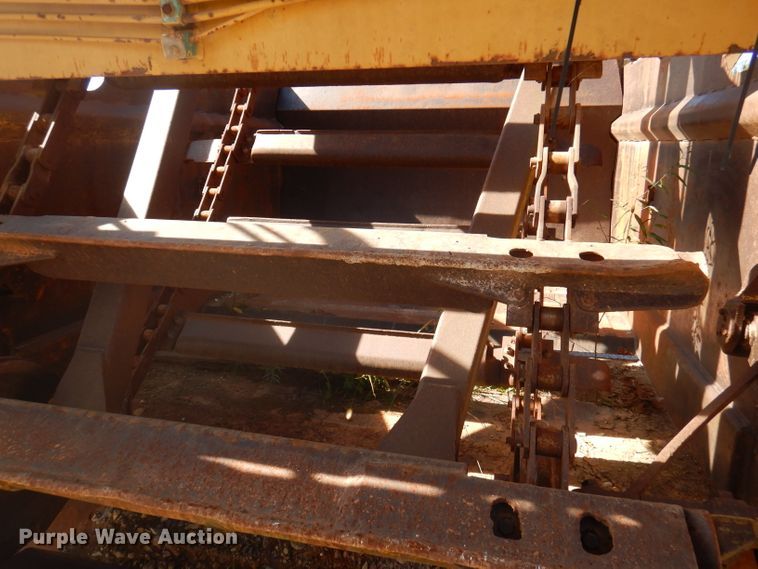 image for item DA5480 1999 Caterpillar 613C  elevating scraper