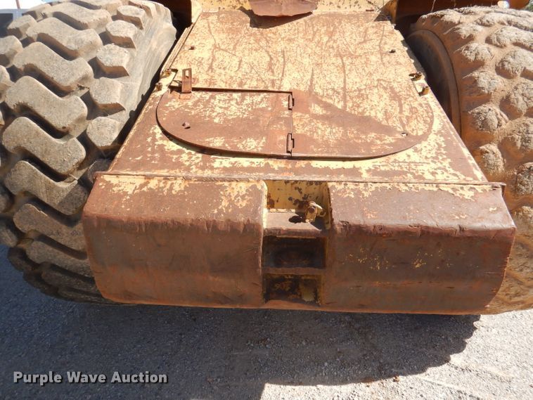 image for item DA5480 1999 Caterpillar 613C  elevating scraper