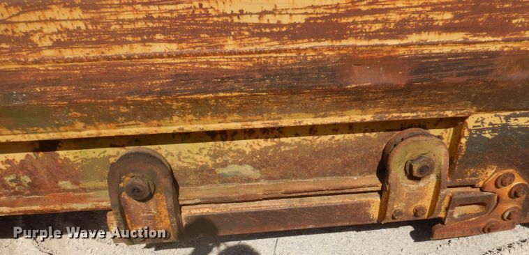 image for item DA5480 1999 Caterpillar 613C  elevating scraper