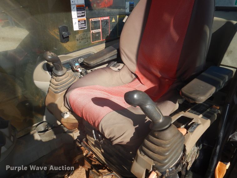 image for item DA5483 2007 Case CX240B  excavator