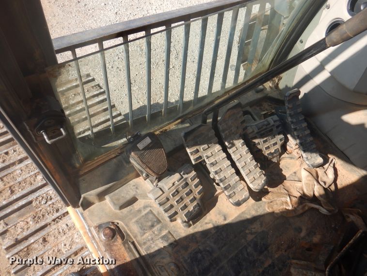 image for item DA5483 2007 Case CX240B  excavator