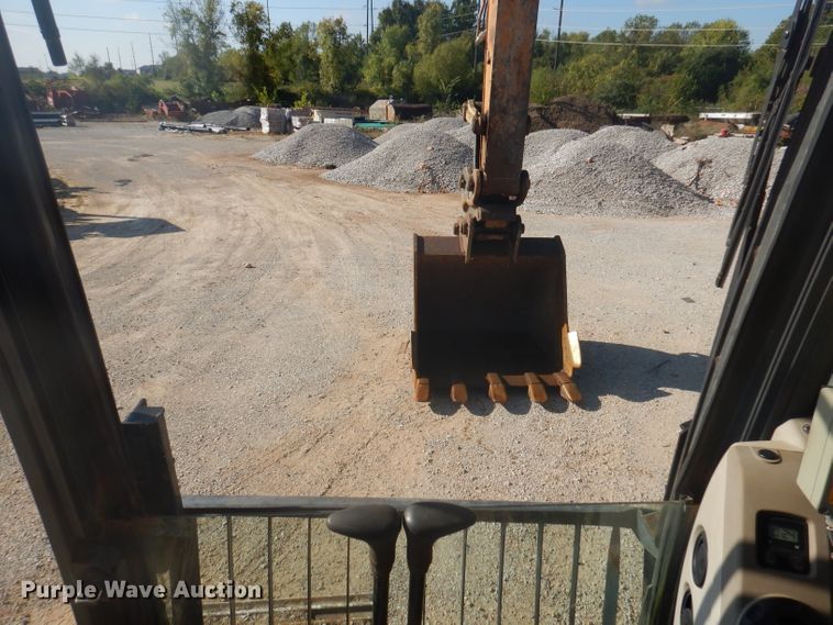 image for item DA5483 2007 Case CX240B  excavator