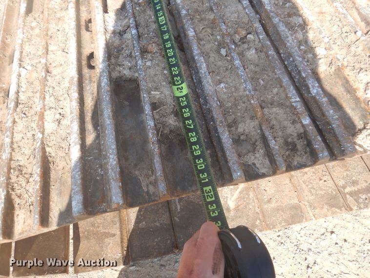 image for item DA5483 2007 Case CX240B  excavator