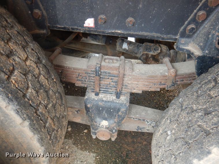 image for item DA5484 1999 International 4900  dump truck