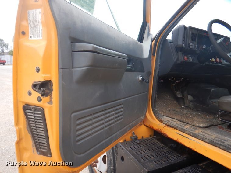 image for item DA5485 2000 GMC C8500  dump truck