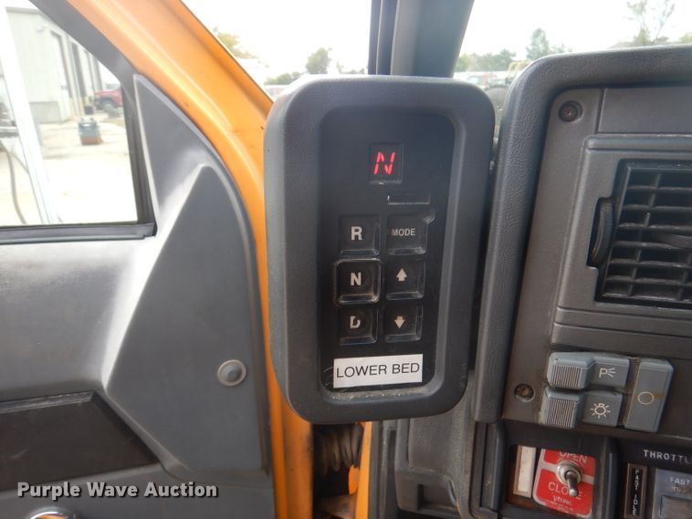 image for item DA5485 2000 GMC C8500  dump truck