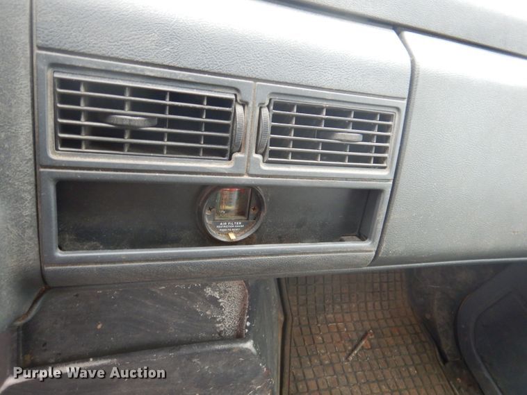 image for item DA5485 2000 GMC C8500  dump truck