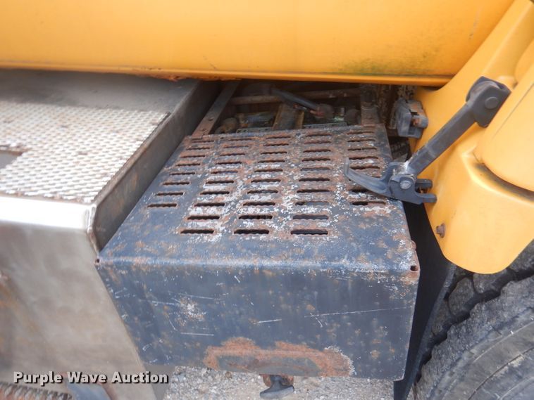 image for item DA5485 2000 GMC C8500  dump truck