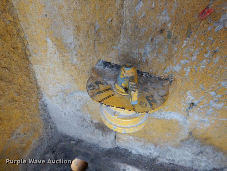 image for item DA7175 1968 Michigan 125A  wheel loader