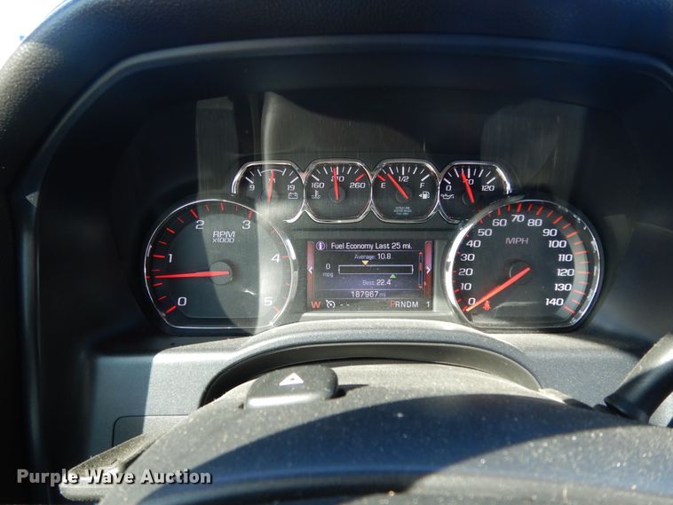 image for item DF0282 2015 GMC Sierra 2500HD  Crew Cab pickup truck