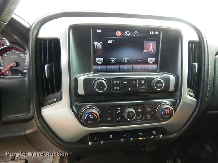 image for item DF0284 2015 GMC Sierra 2500HD  Crew Cab pickup truck