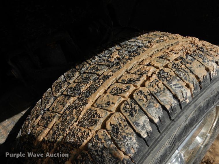 image for item DF0284 2015 GMC Sierra 2500HD  Crew Cab pickup truck