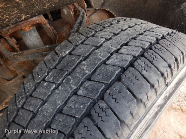 image for item DF0284 2015 GMC Sierra 2500HD  Crew Cab pickup truck