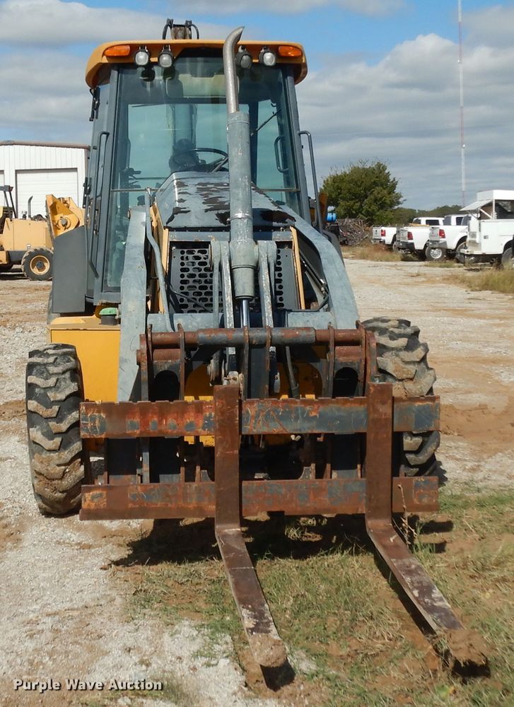 image for item DF0287 2012 John Deere 310SJ  backhoe