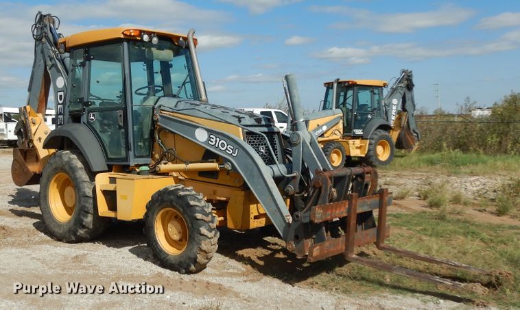 image for item DF0287 2012 John Deere 310SJ  backhoe