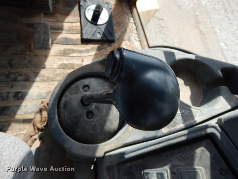 image for item DF0287 2012 John Deere 310SJ  backhoe