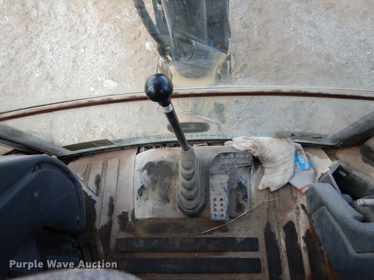 image for item DF0287 2012 John Deere 310SJ  backhoe