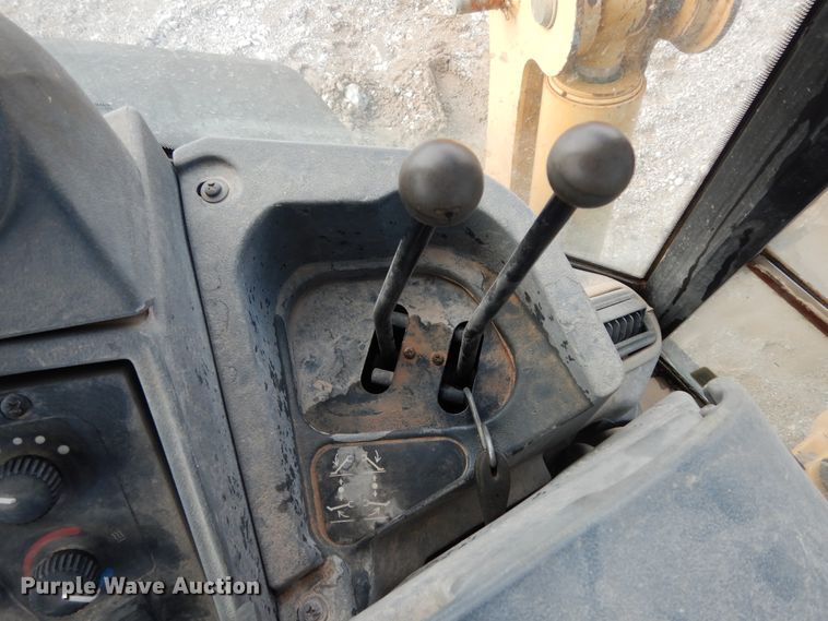 image for item DF0287 2012 John Deere 310SJ  backhoe