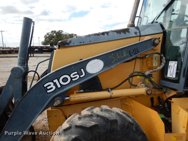 image for item DF0287 2012 John Deere 310SJ  backhoe