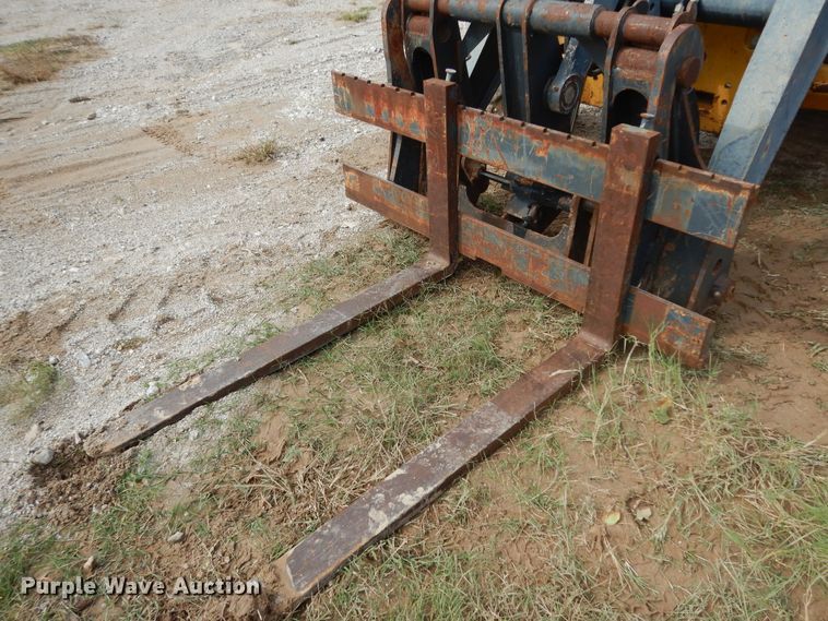 image for item DF0287 2012 John Deere 310SJ  backhoe