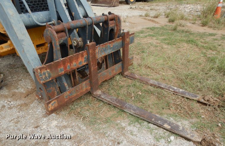 image for item DF0287 2012 John Deere 310SJ  backhoe