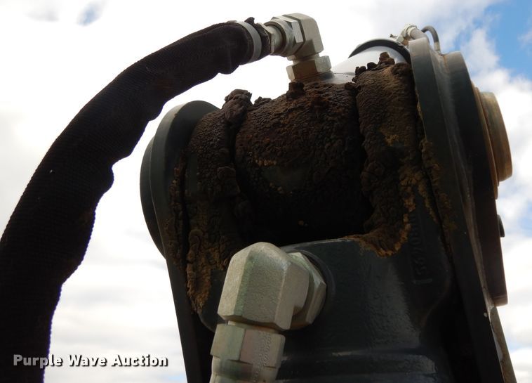 image for item DF0287 2012 John Deere 310SJ  backhoe