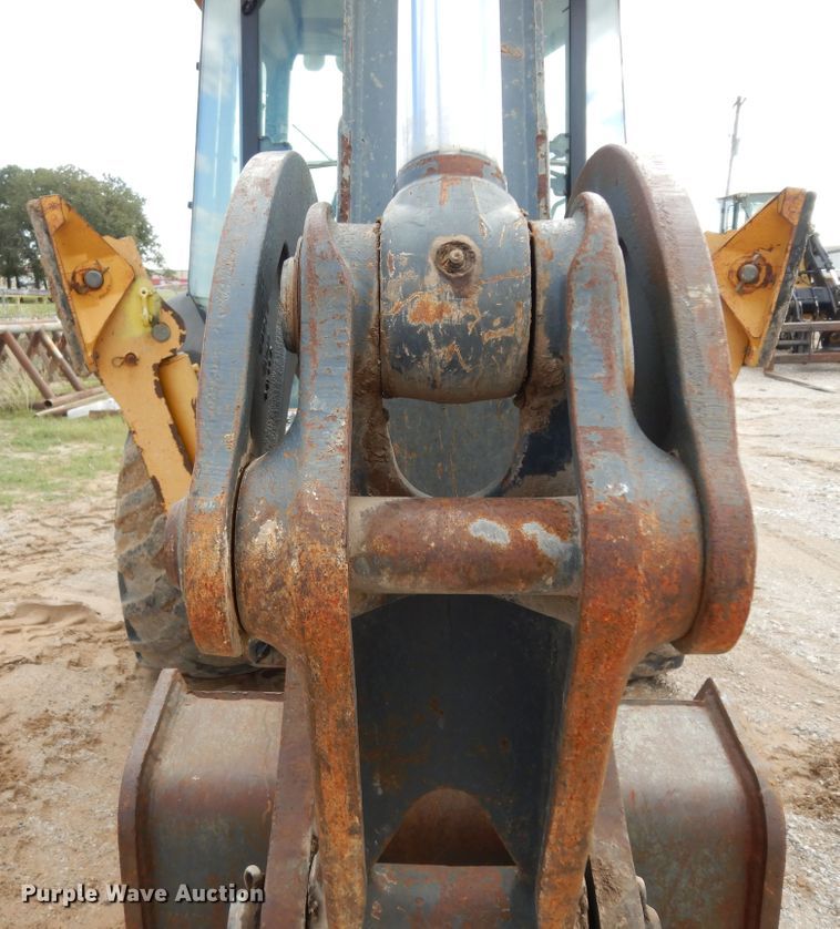 image for item DF0287 2012 John Deere 310SJ  backhoe