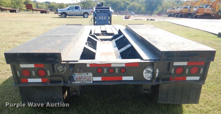 image for item DG1842 2003 Fontaine Specialized TB50-NGP  lowboy equipment trailer