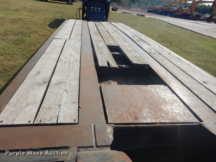 image for item DG1842 2003 Fontaine Specialized TB50-NGP  lowboy equipment trailer