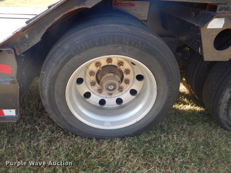 image for item DG1842 2003 Fontaine Specialized TB50-NGP  lowboy equipment trailer