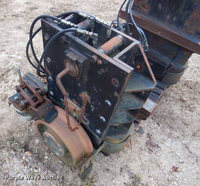 image for item DH8002 2007 DMF RW-1650  railgear hi-rail system