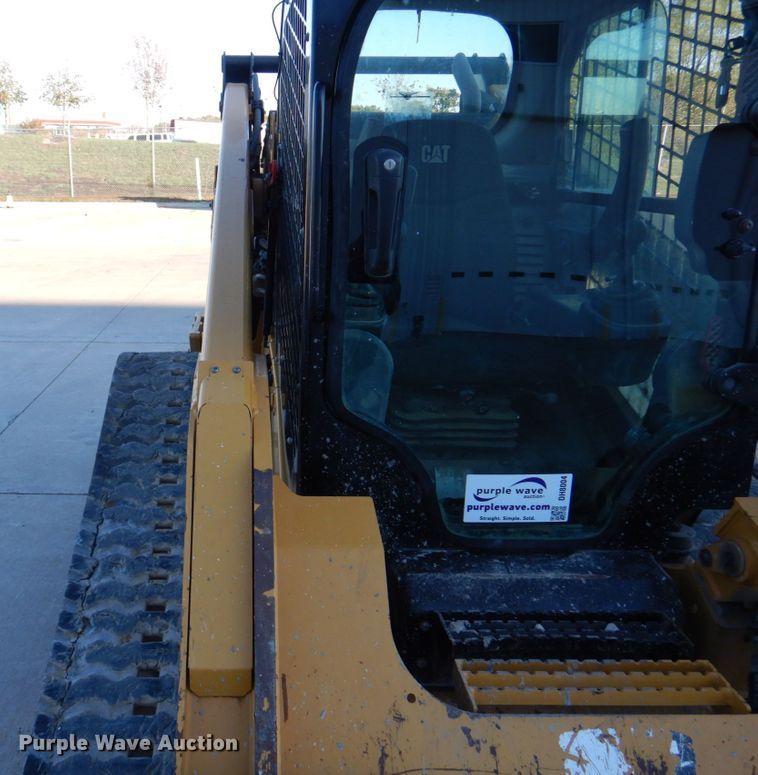image for item DH8004 2017 Caterpillar 299D2  tracked skid steer loader