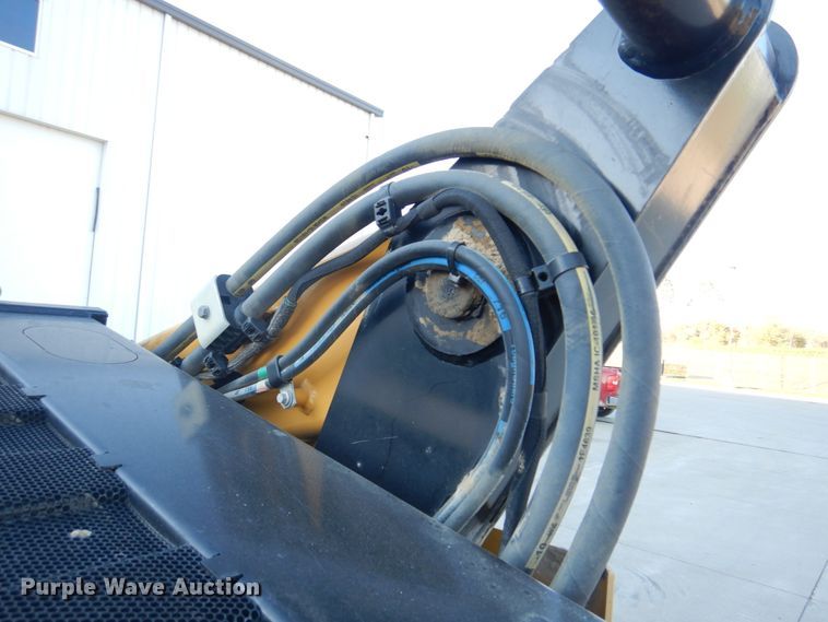 image for item DH8004 2017 Caterpillar 299D2  tracked skid steer loader