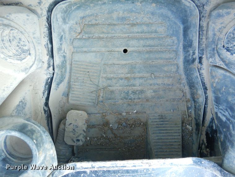 image for item DH8004 2017 Caterpillar 299D2  tracked skid steer loader