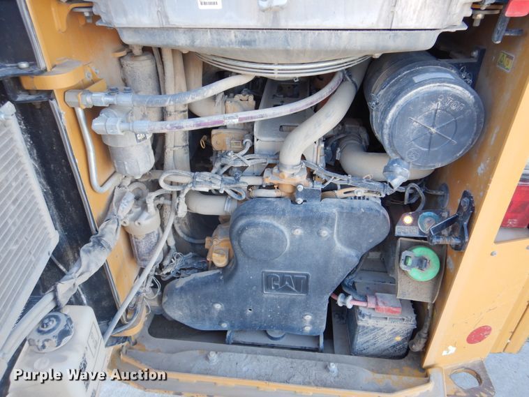 image for item DH8004 2017 Caterpillar 299D2  tracked skid steer loader