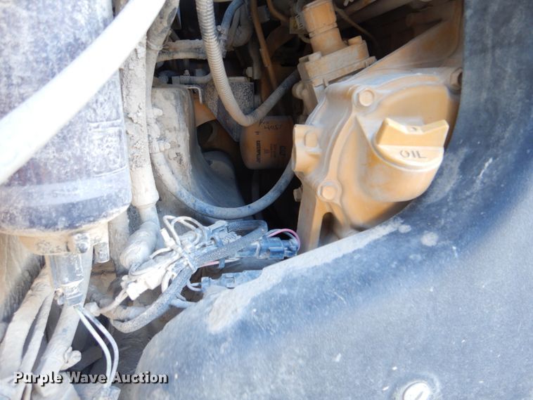 image for item DH8004 2017 Caterpillar 299D2  tracked skid steer loader