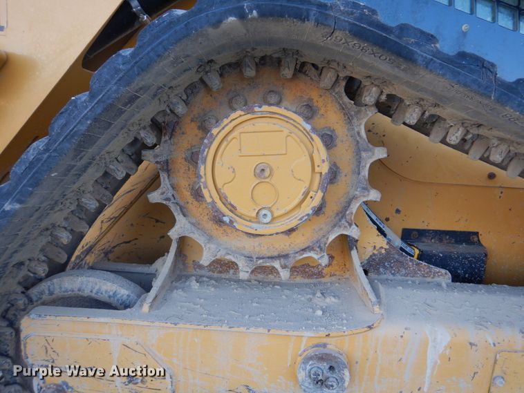 image for item DH8004 2017 Caterpillar 299D2  tracked skid steer loader