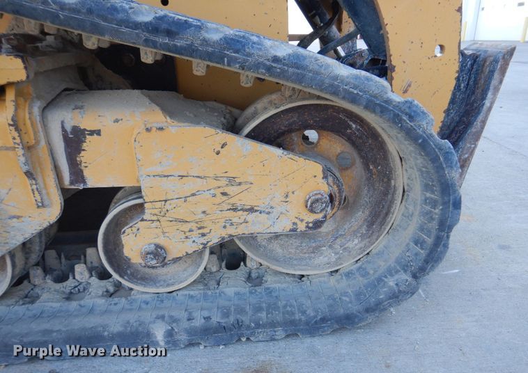 image for item DH8004 2017 Caterpillar 299D2  tracked skid steer loader